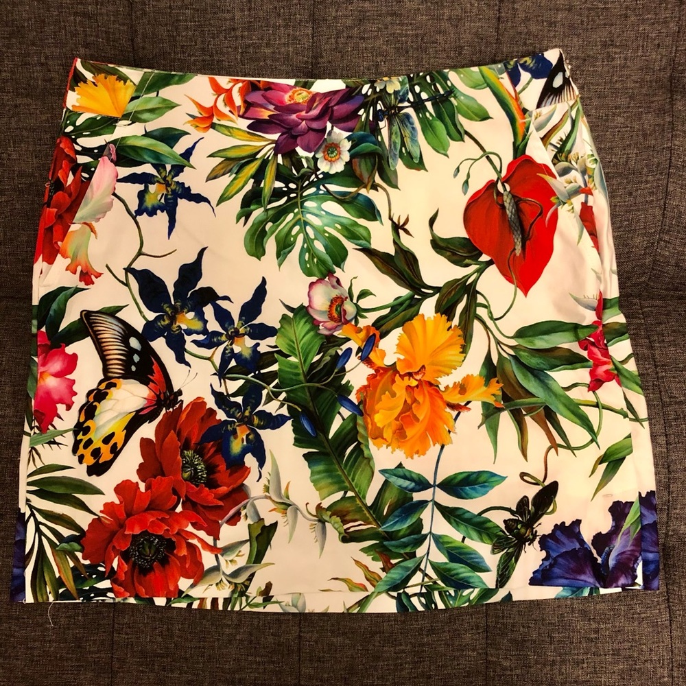 Polo skirt, floral, size 4
